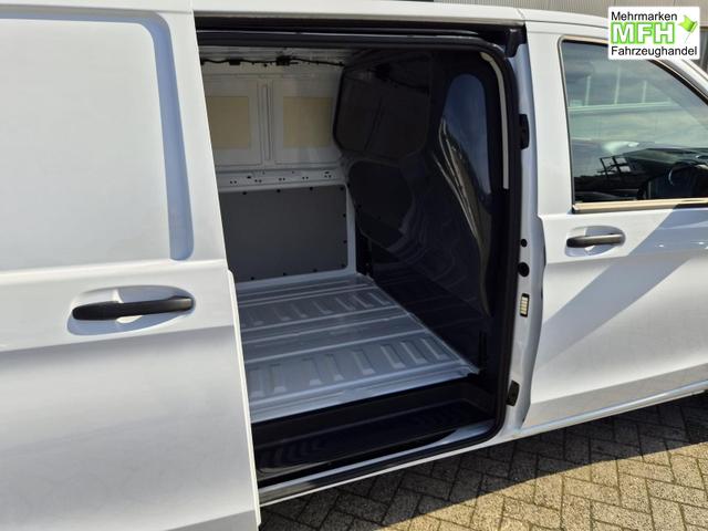 Mercedes-Benz Vito 114 PRO L2 2.0 CDI 136PS Automatik 2,8t 2-Sitzer Chrompaket innen AHK Klimaautomatik Bluetooth DAB Apple CarPlay Android Auto PDC v+h R&uuml;ckf.Kamera Tempomat Ganzj.Reifen 