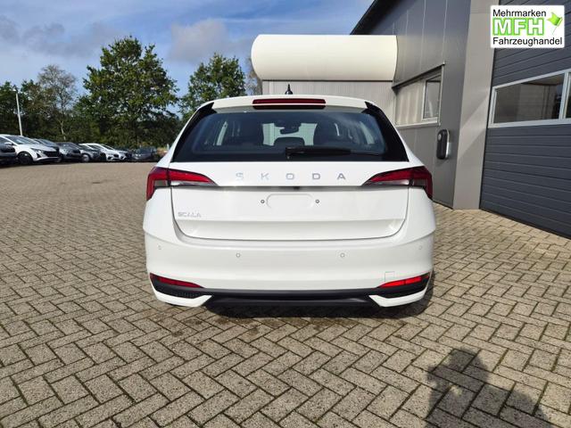 Skoda Scala 1.0 TSI 115PS Selection AHK schwenkb. Klimaautomatik Sitzheizung PDC R&uuml;ckf.Kamera Apple CarPlay Android Auto 