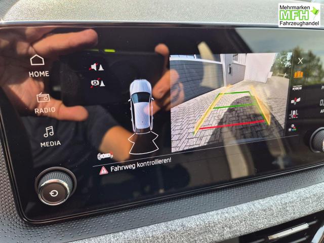 Skoda Scala 1.0 TSI 115PS DSG Selection Klimaautomatik Sitzheizung PDC R&uuml;ckf.Kamera Apple CarPlay Android Auto 