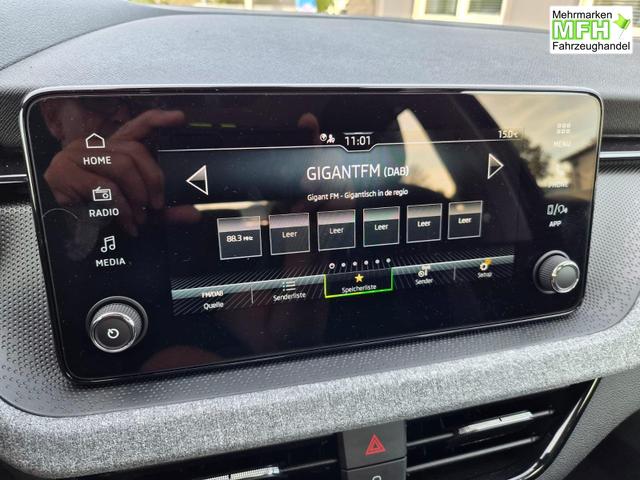 Skoda Scala 1.0 TSI 115PS DSG Selection Klimaautomatik Sitzheizung PDC R&uuml;ckf.Kamera Apple CarPlay Android Auto 