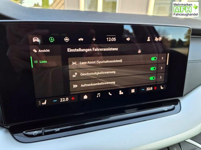 Skoda Octavia Combi 1.5 TSI 150PS m-HEV DSG Selection AHK Klimaautomatik PDC v+h R&uuml;ckf.Kamera Sitzheizung Apple CarPlay Android Auto 16"LM 