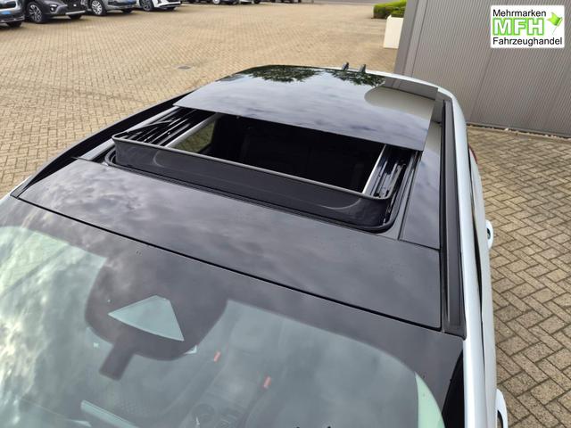 Ford Kuga Titanium 243PS PHEV Automatik schwenkb. AHK elektr. PanoDach Sitzheizung v+h Lenkradheizung Frontscheibe beheizb. Klimaautomatik Navi SYNC4 Apple CarPlay Android Auto Touchscreen PDC 4xKamera 2xKeyless 17"LM vollelektr. Reichweite 66KM 