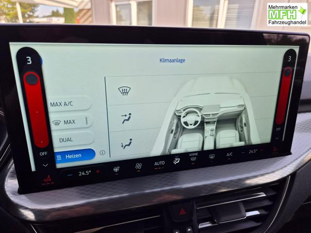 Ford Kuga Titanium 243PS PHEV Automatik schwenkb. AHK Sitzheizung v+h Lenkradheizung Frontscheibe beheizb. Klimaautomatik Navi SYNC4 Apple CarPlay Android Auto Touchscreen PDC 4xKamera 2xKeyless 17"LM vollelektr. Reichweite 66KM 