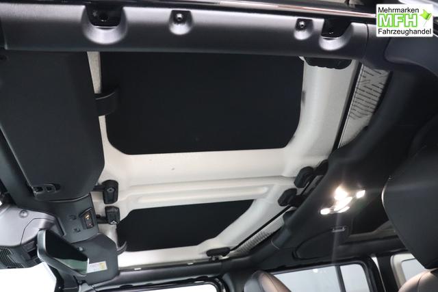 2.0 4xe Sahara Plug-In Hybrid 280 (380) 8-Stufen- Automatikgetriebe Black Uni Leder schwarz