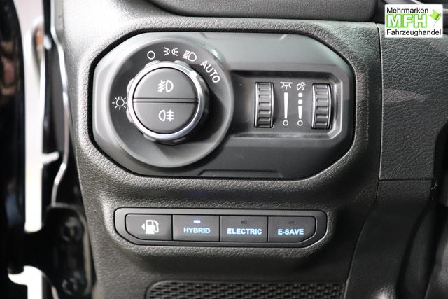 2.0 4xe Sahara Plug-In Hybrid 280 (380) 8-Stufen- Automatikgetriebe Black Uni Leder schwarz