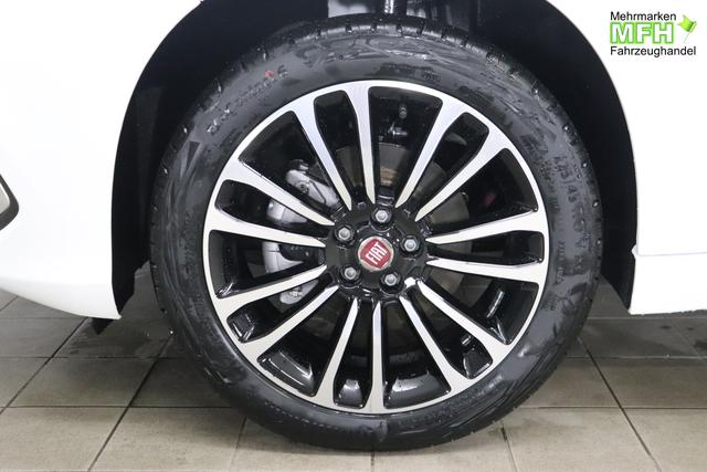 Tipo 5-T&uuml;rer MY22 TIPO 5-T&uuml;rer City Life 1.0 74kW (100PS)249 - Gelato Wei&szlig; 645 - Stoff Schwarz "316 R&uuml;ckfahrkamera mit dynamischen F&uuml;hrungslinien 3A4 Sicherheits-Plus-Paket 3A5 Convenience Plus-Paket 3B4 Style-Paket 452 Sitzheizung vorn ja laut RE 21.10 fb 7QC Uconnect&trade; NAV Navigationssystem und digitalem Audioempfang DAB+"