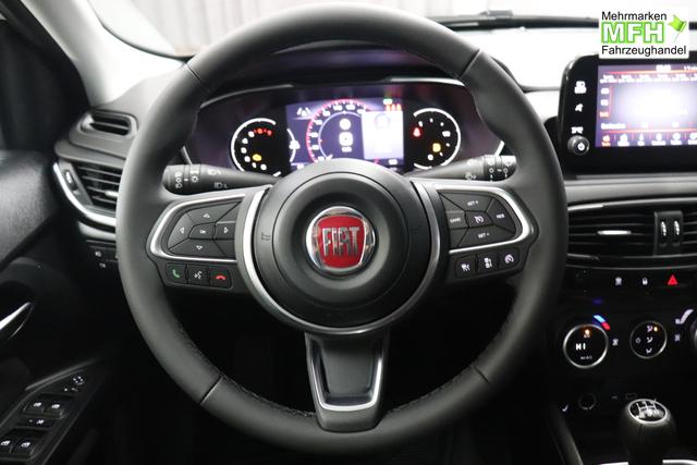 Tipo 5-T&uuml;rer MY22 TIPO 5-T&uuml;rer City Life 1.0 74kW (100PS)249 - Gelato Wei&szlig; 645 - Stoff Schwarz "316 R&uuml;ckfahrkamera mit dynamischen F&uuml;hrungslinien 3A4 Sicherheits-Plus-Paket 3A5 Convenience Plus-Paket 3B4 Style-Paket 452 Sitzheizung vorn ja laut RE 21.10 fb 7QC Uconnect&trade; NAV Navigationssystem und digitalem Audioempfang DAB+"