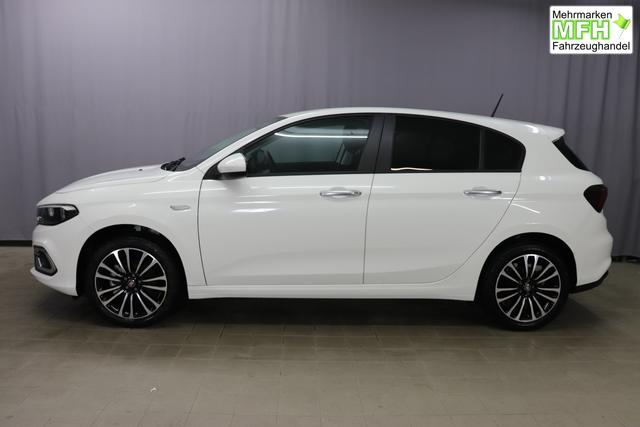 Tipo 5-T&uuml;rer MY22 TIPO 5-T&uuml;rer City Life 1.0 74kW (100PS)249 - Gelato Wei&szlig; 645 - Stoff Schwarz "316 R&uuml;ckfahrkamera mit dynamischen F&uuml;hrungslinien 3A4 Sicherheits-Plus-Paket 3A5 Convenience Plus-Paket 3B4 Style-Paket 452 Sitzheizung vorn ja laut RE 21.10 fb 7QC Uconnect&trade; NAV Navigationssystem und digitalem Audioempfang DAB+"