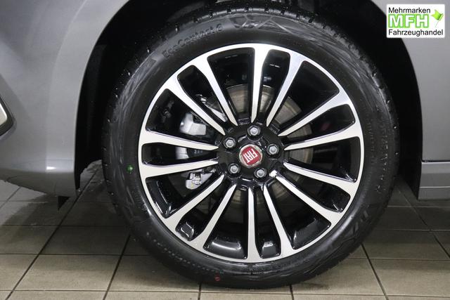 Tipo 5-T&uuml;rer MY22 TIPO 5-T&uuml;rer City Life 1.0 74kW (100PS)695 - Colosseo Grau 645 - Stoff Schwarz "316 R&uuml;ckfahrkamera mit dynamischen F&uuml;hrungslinien 3A4 Sicherheits-Plus-Paket 3A5 Convenience Plus-Paket 3B4 Style-Paket 452 Sitzheizung vorn 5DR Colosseo Grau ja laut RE 21.10 fb 7QC Uconnect&trade; NAV Navigationssystem und digitalem Audioempfang DAB+"