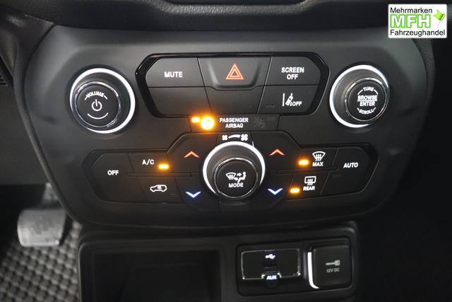 Jeep Renegade 1.5 T4 DCT7 e-Hybrid Limited 1469 96 kW435 Blue Shade 020 Stoff Schwarz