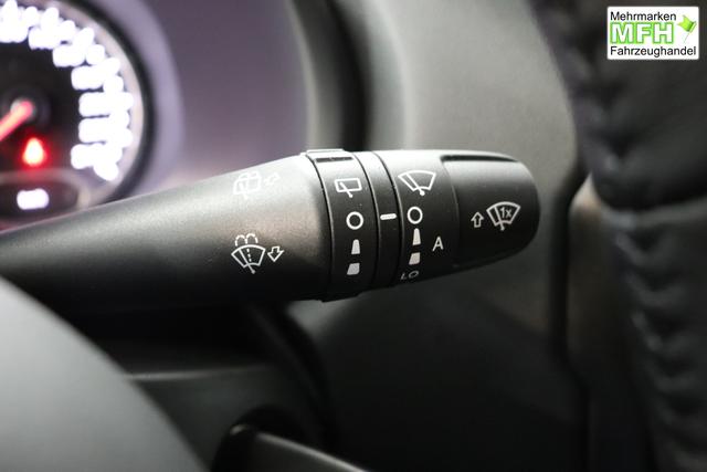 Jeep Renegade 1.5 T4 DCT7 e-Hybrid Limited 1469 96 kW435 Blue Shade 020 Stoff Schwarz