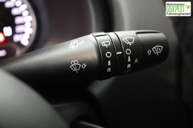 Jeep Renegade 1.5 T4 DCT7 e-Hybrid Longitude 1469 96 kW435 Blue Shade 015 Stoff Schwarz "61P Blue Shade Metallic Business-Paket Longitude: Uconnect Smartouch 8.4 mit 8,4""-Touchscreen, Navigationssystem, Bluetooth, AUX-IN-und USB sowie DAB, Apple CarPlay&Android Auto und LIVE Services, Fahrersitz mit elektr. Lordosenst&uuml;tze 2-fach verstellbar"