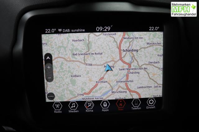 Jeep Renegade 1.5 T4 DCT7 e-Hybrid Limited 1469 96 kW296 Alpine White 020 Stoff Schwarz "Navigationssystem 7KS Winter-Paket UGM Uconnect Smartouch 8.4 mit 8,4""-Touchscreen, Navigationssystem, Bluetooth, AUX-IN-und USB sowie DAB, Apple CarPlay&Android Auto und LIVE Services 070 Seitenscheiben hinten und Heckscheibe verdunkelt Alpine White"