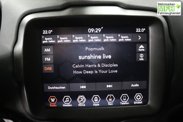 Jeep Renegade 1.5 T4 DCT7 e-Hybrid Limited 1469 96 kW296 Alpine White 020 Stoff Schwarz "Navigationssystem 7KS Winter-Paket UGM Uconnect Smartouch 8.4 mit 8,4""-Touchscreen, Navigationssystem, Bluetooth, AUX-IN-und USB sowie DAB, Apple CarPlay&Android Auto und LIVE Services 070 Seitenscheiben hinten und Heckscheibe verdunkelt Alpine White"