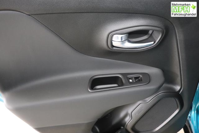 Jeep Renegade 1.6 Multijet 16V Longitude Diesel 1598 96 kW470 Bikini Metallic Stoff schwarz "8F6 Reifen-Reparatur-Set (Kit Fix&Go) Business-Paket Longitude 070 Stark abgedunkelte Heckscheibe und Seitenscheiben hinten Bikini Metallic", Beispielbilder, ggf. teilweise mit Sonderausstattung