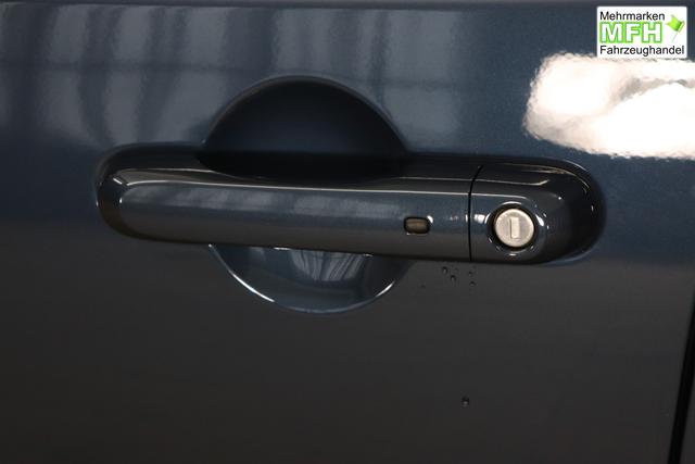 Jeep Renegade 1.5 T4 DCT7 e-Hybrid Limited 1469 96 kW435 Blue Shade Leder Schwarz "Navigationssystem 01K Design-Paket Black Pack 2XL Leder-Paket 2T2 Funktions-Paket 7KS Winter-Paket UGM Uconnect Smartouch 8.4 mit 8,4""-Touchscreen, Navigationssystem, Bluetooth, AUX-IN-und USB sowie DAB, Apple CarPlay&Android Auto und LIVE Services 070 Seitenscheiben hinten und Heckscheibe verdunkelt 108 18""-Leichtmetallfelgen, schwarz gl&auml;nzend 61P Blue Shade"