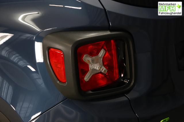Jeep Renegade 1.5 T4 DCT7 e-Hybrid Limited 1469 96 kW435 Blue Shade Leder Schwarz "Navigationssystem 01K Design-Paket Black Pack 2XL Leder-Paket 2T2 Funktions-Paket 7KS Winter-Paket UGM Uconnect Smartouch 8.4 mit 8,4""-Touchscreen, Navigationssystem, Bluetooth, AUX-IN-und USB sowie DAB, Apple CarPlay&Android Auto und LIVE Services 070 Seitenscheiben hinten und Heckscheibe verdunkelt 108 18""-Leichtmetallfelgen, schwarz gl&auml;nzend 61P Blue Shade"