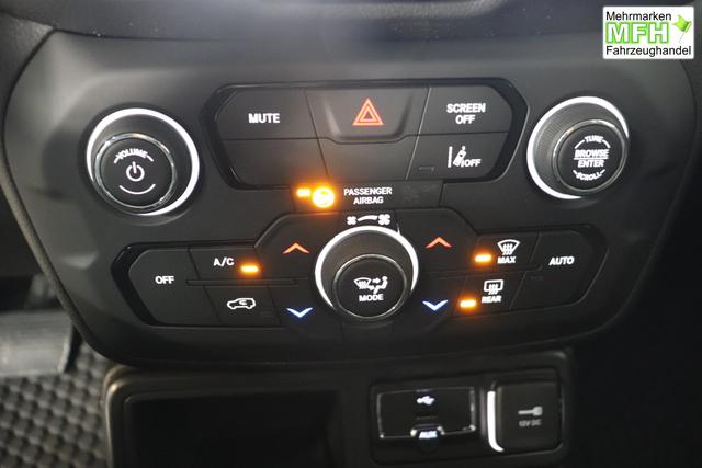 Jeep Renegade 1.5 T4 DCT7 e-Hybrid Limited 1469 96 kW435 Blue Shade Leder Schwarz "Navigationssystem 01K Design-Paket Black Pack 2XL Leder-Paket 2T2 Funktions-Paket 7KS Winter-Paket UGM Uconnect Smartouch 8.4 mit 8,4""-Touchscreen, Navigationssystem, Bluetooth, AUX-IN-und USB sowie DAB, Apple CarPlay&Android Auto und LIVE Services 070 Seitenscheiben hinten und Heckscheibe verdunkelt 108 18""-Leichtmetallfelgen, schwarz gl&auml;nzend 61P Blue Shade"