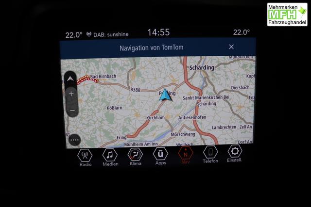 Jeep Renegade 1.5 T4 DCT7 e-Hybrid Longitude 503 Sting Grey 015 Stoff Schwarz "8CZ Sting Grey Business-Paket Longitude: Uconnect Smartouch 8.4 mit 8,4""-Touchscreen, Navigationssystem, Bluetooth, AUX-IN-und USB sowie DAB, Apple CarPlay&Android Auto und LIVE Services, Fahrersitz mit elektr. Lordosenst&uuml;tze 2-fach verstellbar" 1469 96 kW