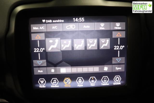 Jeep Renegade 1.5 T4 DCT7 e-Hybrid Longitude 503 Sting Grey 015 Stoff Schwarz "8CZ Sting Grey Business-Paket Longitude: Uconnect Smartouch 8.4 mit 8,4""-Touchscreen, Navigationssystem, Bluetooth, AUX-IN-und USB sowie DAB, Apple CarPlay&Android Auto und LIVE Services, Fahrersitz mit elektr. Lordosenst&uuml;tze 2-fach verstellbar" 1469 96 kW