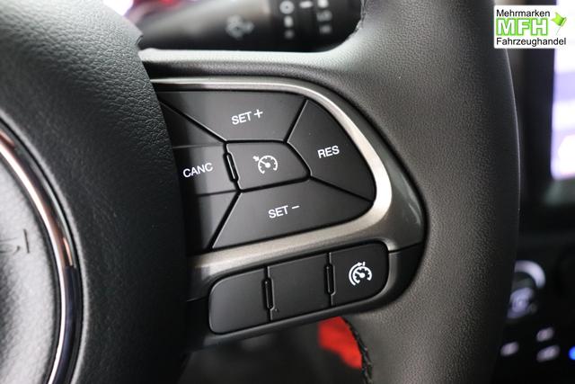 Jeep Renegade 1.5 T4 DCT7 e-Hybrid Longitude 503 Sting Grey 015 Stoff Schwarz "8CZ Sting Grey Business-Paket Longitude: Uconnect Smartouch 8.4 mit 8,4""-Touchscreen, Navigationssystem, Bluetooth, AUX-IN-und USB sowie DAB, Apple CarPlay&Android Auto und LIVE Services, Fahrersitz mit elektr. Lordosenst&uuml;tze 2-fach verstellbar" 1469 96 kW