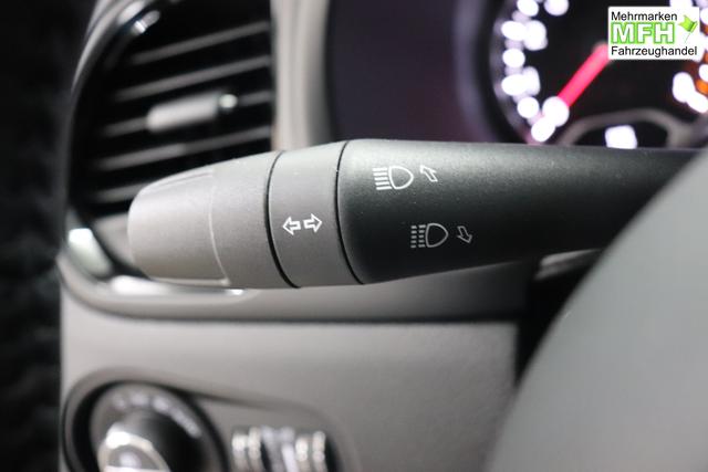 Jeep Renegade 1.5 T4 DCT7 e-Hybrid Limited 1469 96 kW296 Alpine White Leder Schwarz "Navigationssystem 01K Design-Paket Black Pack 2XL Leder-Paket 2T2 Funktions-Paket 7KS Winter-Paket UGM Uconnect Smartouch 8.4 mit 8,4""-Touchscreen, Navigationssystem, Bluetooth, AUX-IN-und USB sowie DAB, Apple CarPlay&Android Auto und LIVE Services 070 Seitenscheiben hinten und Heckscheibe verdunkelt 108 18""-Leichtmetallfelgen, schwarz gl&auml;nzend 5CA Alpine White"