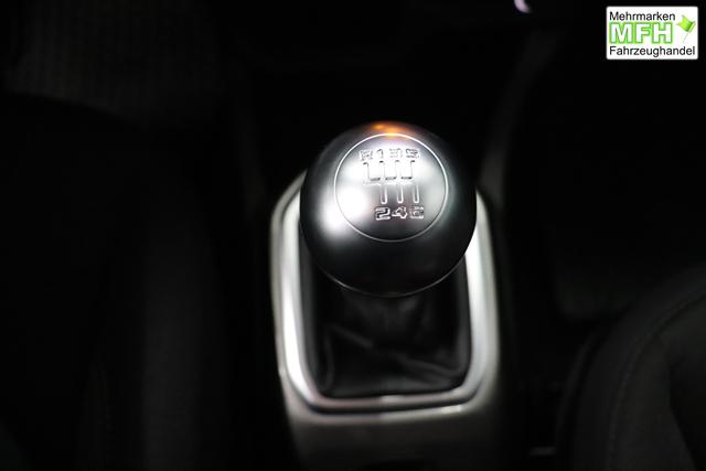 Jeep Renegade 1.0 T3 GSE Limited 999 88 kW470 Bikini Metallic 020 Stoff schwarz "2T2 Funktions-Paket CommandView&reg; Panorama-Glasschiebedach 2Y7 Business-Paket 7KS Winter-Paket 61Q Bikini Metallic", Beispielbilder, ggf. teilweise mit Sonderausstattung