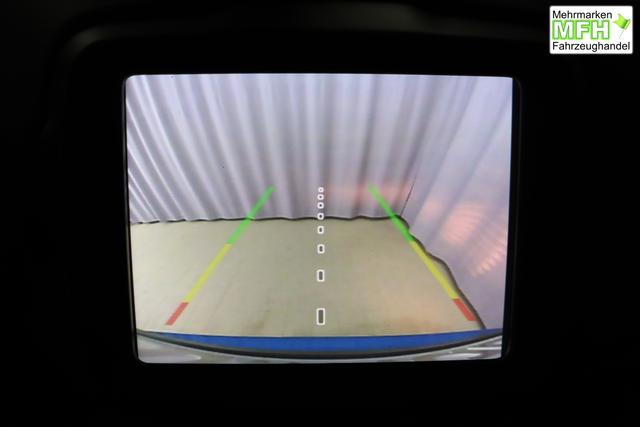 Jeep Renegade 1.0 T3 GSE Limited 999 88 kW470 Bikini Metallic 020 Stoff schwarz "2T2 Funktions-Paket CommandView&reg; Panorama-Glasschiebedach 2Y7 Business-Paket 7KS Winter-Paket 61Q Bikini Metallic", Beispielbilder, ggf. teilweise mit Sonderausstattung