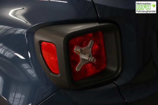 Jeep Renegade 1.6 Multijet 16V Longitude Diesel 1598 96 kW435 Blue Shade 015 Stoff schwarz "8F6 Reifen-Reparatur-Set (Kit Fix&Go) Business-Paket Longitude 070 Stark abgedunkelte Heckscheibe und Seitenscheiben hinten Blue Shade", Beispielbilder, ggf. teilweise mit Sonderausstattung