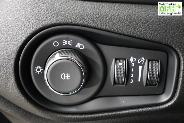 Jeep Renegade 1.6 Multijet 16V Longitude Diesel 1598 96 kW435 Blue Shade 015 Stoff schwarz "8F6 Reifen-Reparatur-Set (Kit Fix&Go) Business-Paket Longitude 070 Stark abgedunkelte Heckscheibe und Seitenscheiben hinten Blue Shade", Beispielbilder, ggf. teilweise mit Sonderausstattung