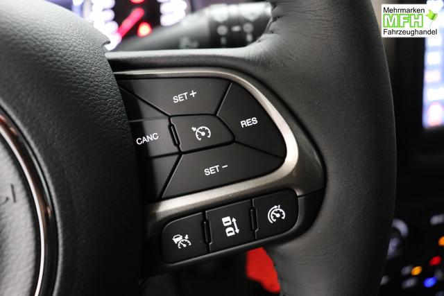 Jeep Renegade 1.5 T4 DCT7 e-Hybrid Limited 1469 96 kW296 Alpine White 020 Stoff Schwarz "7KS Winter-Paket 070 Seitenscheiben hinten und Heckscheibe verdunkelt 5CA Alpine White"