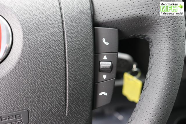 Fiat Ducato Easy Pro L4H2 verblecht 140 HDI MT Euro 6d-ISC-FCM Ducato Wei&szlig; (549) Darko Red Black (196) "144 Allwetterreifen 619 Heckfl&uuml;gelt&uuml;ren mit 260&deg; &Ouml;ffnung 6HQ Aufkleber Notrufnummern 853 Bedienungsanleitung Deutsch AGY Paket ""Techno Plus Visibility"" LHA LED-Beleuchtung im Laderaum"