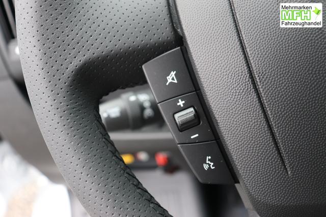 Fiat Ducato Easy Pro L4H2 verblecht 140 HDI MT Euro 6d-ISC-FCM Ducato Wei&szlig; (549) Darko Red Black (196) "144 Allwetterreifen 619 Heckfl&uuml;gelt&uuml;ren mit 260&deg; &Ouml;ffnung 6HQ Aufkleber Notrufnummern 853 Bedienungsanleitung Deutsch AGY Paket ""Techno Plus Visibility"" LHA LED-Beleuchtung im Laderaum"