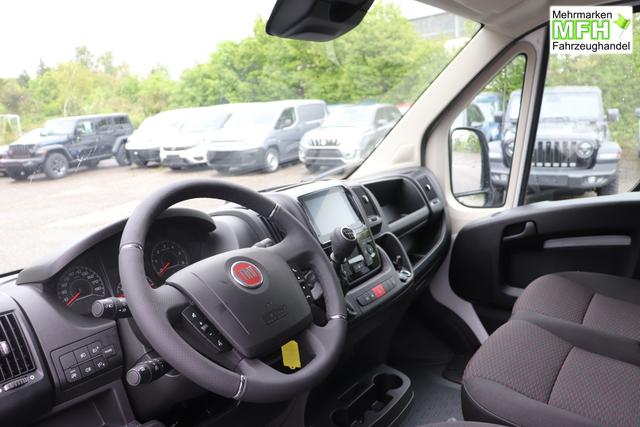 Fiat Ducato Easy Pro L4H2 verblecht 140 HDI MT Euro 6d-ISC-FCM Ducato Wei&szlig; (549) Darko Red Black (196) "144 Allwetterreifen 619 Heckfl&uuml;gelt&uuml;ren mit 260&deg; &Ouml;ffnung 6HQ Aufkleber Notrufnummern 853 Bedienungsanleitung Deutsch AGY Paket ""Techno Plus Visibility"" LHA LED-Beleuchtung im Laderaum"