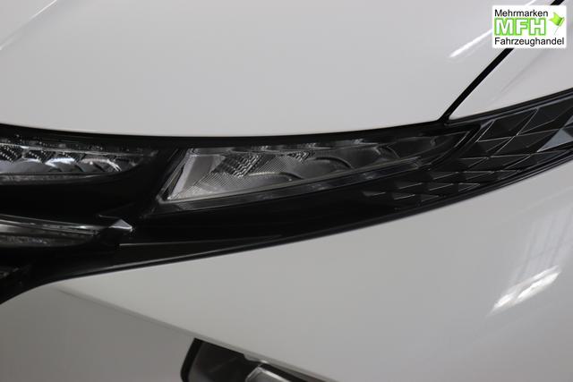 Hyundai Tucson 1.6 T-GDI 6MT 2WD Family MY23 110kW Polar White Sitzpolsterung in Stoff Schwarz