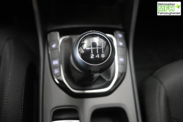 Hyundai Tucson 1.6 T-GDI 6MT 2WD Family MY23 110kW Polar White Sitzpolsterung in Stoff Schwarz