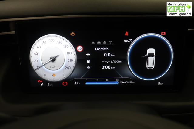 Hyundai Tucson 1.6 T-GDI 6MT 2WD Family MY23 110kW Polar White Sitzpolsterung in Stoff Schwarz