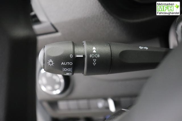 Scudo Scudo Kastenwagen L3 2.0 145 MT6 Kastenwagen549 - WEISS 969 - Standard Sitze "2QC Multifunktionale Beifahrersitzbank ""Eat and Work"" 3OM verst&auml;rktes LED Licht im Laderaum 7ET Komforttrennwand Verglast Mit Kleiderhaken A04 Paket ""Assist"" A06 Paket ""Worksite"" CKD Holzboden Laderaum 9mm Mit Antirutschbeschichtung, Inkl. Sei"