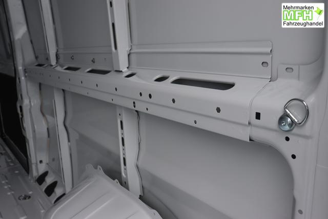 Fiat Ducato Easy Pro L4H2 verblecht 140 HDI MT Euro 6d-ISC-FCM Ducato Wei&szlig; (549) Darko Red Black (196) "144 Allwetterreifen 619 Heckfl&uuml;gelt&uuml;ren mit 260&deg; &Ouml;ffnung 6HQ Aufkleber Notrufnummern 853 Bedienungsanleitung Deutsch AGY Paket ""Techno Plus Visibility"" LHA LED-Beleuchtung im Laderaum"