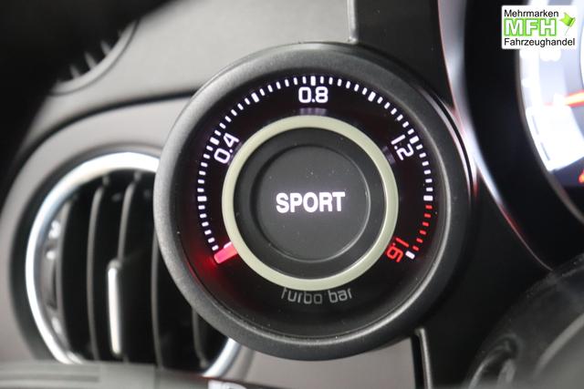 595 & 695 MY23 595 1.4 T-Jet 121 kW (165 PS) MT 695 - Record Grau 557 - Integral-Sportsitze Leder Schwarz "3L3 Komfort-Paket: Bi-Xenon Scheinwerfer, Beats&reg; Audio Soundsystem 3L4 Tech-Paket 5DP Record Grau 9SV, Gutschrift Mopar BMC Sportluftfilter und Tankdeckel aus Aluminium A67 Linea Turismo"