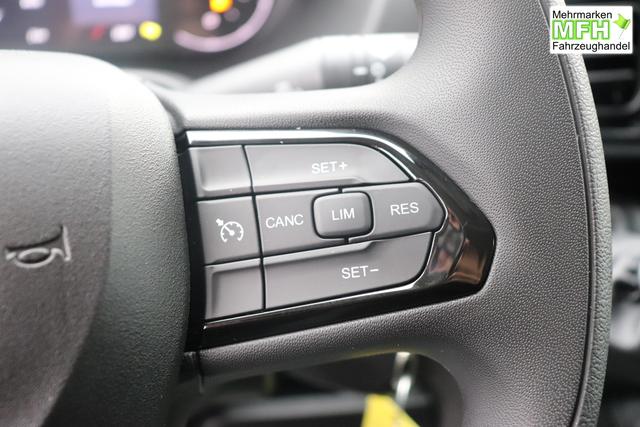 Fiat Professional Ducato series 9 35 L4H2 Kawa verblecht 140 MJT Euro-6D-Final MT 549 - Ducato Wei&szlig; "076 Sitzbezug Schwarz mit Ducato-Logo auf Kopfst&uuml;tze" "502 Beifahrerairbag f&uuml;r Beifahrerdoppelsitz 5W3 Paket ""Techno Nav"" 5W6 Paket ""Visibility"" 5YJ Paket ""City"" 619 Heckfl&uuml;gelt&uuml;ren 260 Grad &Ouml;ffnung (Bei Auswahl Opt. 619 i.V.m. 519.muss Opt. 029 mitbestellt werd 6JA Starre Anh&auml;ngerkupplung 835 Ablagefach im Dach (Serie bei Maxi 40 + Doka) 92P Kraftstofftank 75 Liter JKU 230-Volt-Steckdose an der Mittelkonsole 077 verst&auml;rkte Federn hinten SERIE"