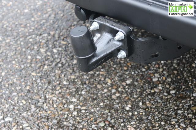 Fiat Professional Ducato series 9 35 L4H2 Kawa verblecht 140 MJT Euro-6D-Final MT 549 - Ducato Wei&szlig; "076 Sitzbezug Schwarz mit Ducato-Logo auf Kopfst&uuml;tze" "502 Beifahrerairbag f&uuml;r Beifahrerdoppelsitz 5W3 Paket ""Techno Nav"" 5W6 Paket ""Visibility"" 5YJ Paket ""City"" 619 Heckfl&uuml;gelt&uuml;ren 260 Grad &Ouml;ffnung (Bei Auswahl Opt. 619 i.V.m. 519.muss Opt. 029 mitbestellt werd 6JA Starre Anh&auml;ngerkupplung 835 Ablagefach im Dach (Serie bei Maxi 40 + Doka) 92P Kraftstofftank 75 Liter JKU 230-Volt-Steckdose an der Mittelkonsole 077 verst&auml;rkte Federn hinten SERIE"