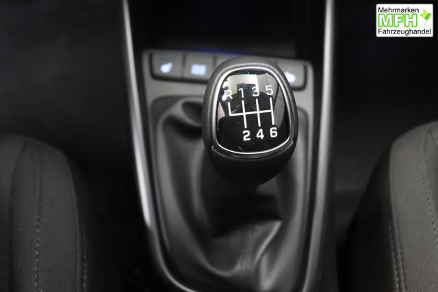 i20 (BC3) Trend Line 1.0 T-GDi 74kW Lucid Lime Metallic Sitzpolsterung in Stoff Schwarz PA4 Infotainment-Paket