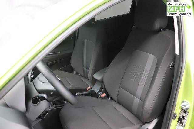 i20 (BC3) Trend Line 1.0 T-GDi 74kW Lucid Lime Metallic Sitzpolsterung in Stoff Schwarz PA4 Infotainment-Paket
