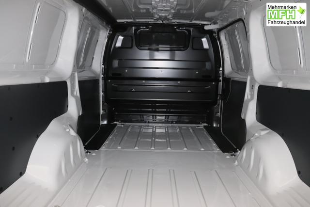 Fiat Scudo L3 2.0 145PS MT 549 - WEISS 969 - Standard Sitze "980 vollwertiges Ersatzrad 9A1 Pack Visibility Schweibenwischer mit Regensensor Elektrische und beheizbare Au&szlig;enspiegel, anklappbar Nebelscheinwerfer Serie: 516 Heckfl&uuml;gelt&uuml;ren 450 H&ouml;henverstellbarer Fahrersitz 056 Berganfahrhilfe 149 Trennwand ohne Fenster 025 Klimaanlage"