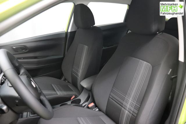 Hyundai i20 Comfort 1.2 58 kW (79 PS) Klimaanlage, Navigationssystem, Radio mit DAB, Apple CarPlay & Android Auto, R&uuml;ckfahrkamera, Einparkhilfe hinten, Lichtsensor, Spurhalteassistent, Fernlichtassistent, Verkehrszeichenassistent uvm. 