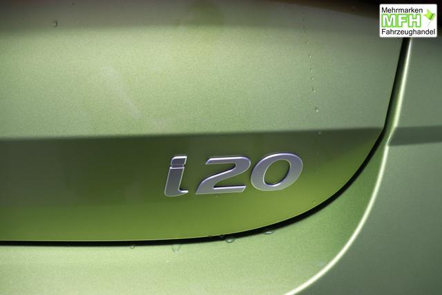 Hyundai i20 Family 1.0 T-GDI 73 kW (100 PS) Navigationssystem, Klimaautomatik, Sitzheizung, Lenkradheizung, Radio mit DAB, Apple CarPlay & Android Auto, Rückfahrkamera, Einparkhilfe hinten, Lichtsensor, Spurassistent, Fernlichtassistent, Verkehrszeichenassistent uvm. 