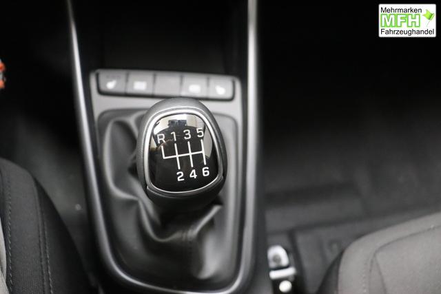 Hyundai i20 Family 1.0 T-GDI 73 kW (100 PS) Navigationssystem, Klimaautomatik, Sitzheizung, Lenkradheizung, Radio mit DAB, Apple CarPlay & Android Auto, Rückfahrkamera, Einparkhilfe hinten, Lichtsensor, Spurassistent, Fernlichtassistent, Verkehrszeichenassistent uvm. 
