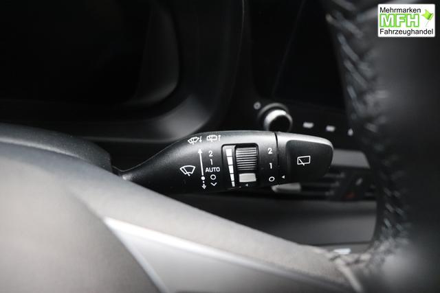 Hyundai i20 Family 1.0 T-GDI 73 kW (100 PS) Navigationssystem, Klimaautomatik, Sitzheizung, Lenkradheizung, Radio mit DAB, Apple CarPlay & Android Auto, Rückfahrkamera, Einparkhilfe hinten, Lichtsensor, Spurassistent, Fernlichtassistent, Verkehrszeichenassistent uvm. 