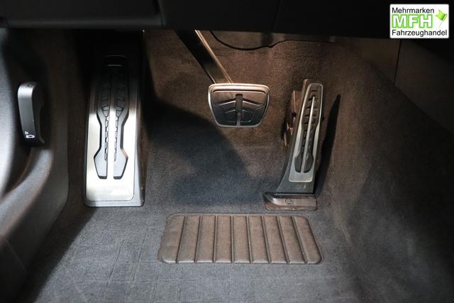 BMW M3 Competition M xDrive